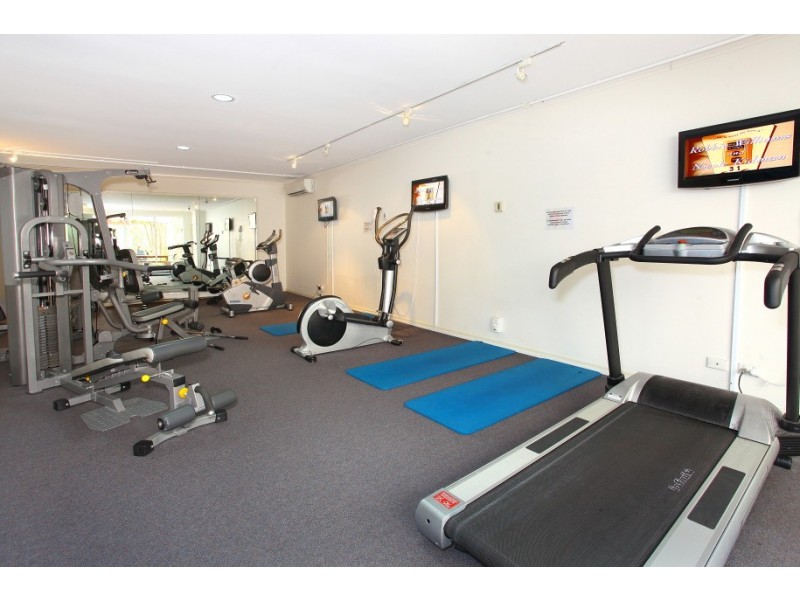 604-605/140 Ferny Ave, Surfers Paradise QLD 4217