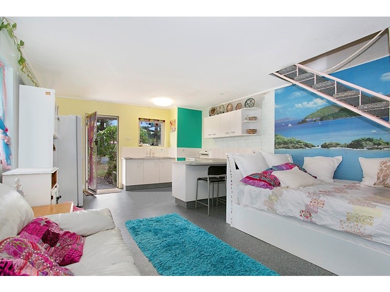 14 ‘Sturt Lodge’ 15 George Avenue, Broadbeach QLD 4218