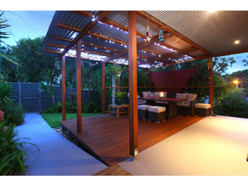 31 Bellevue Parade, Labrador QLD 4215