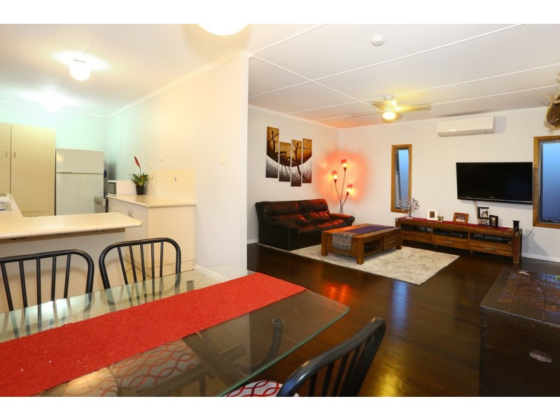31 Bellevue Parade, Labrador QLD 4215