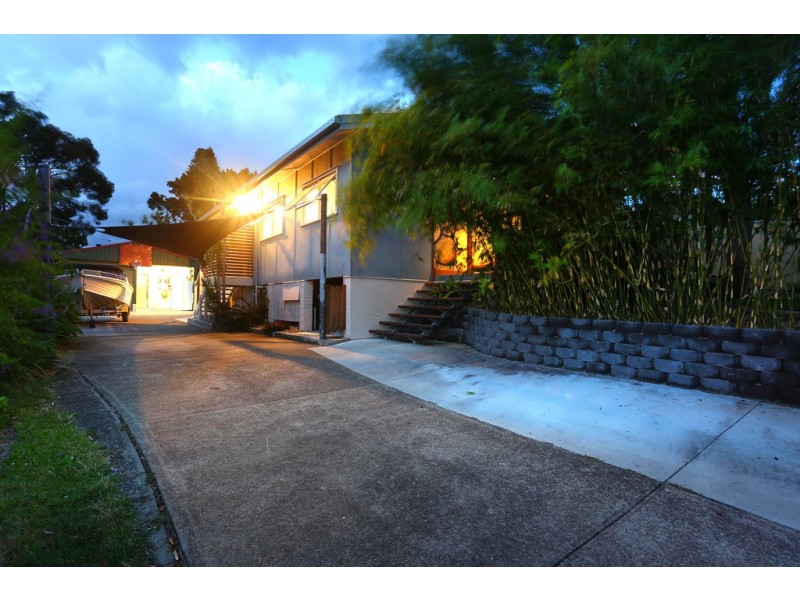 31 Bellevue Parade, Labrador QLD 4215