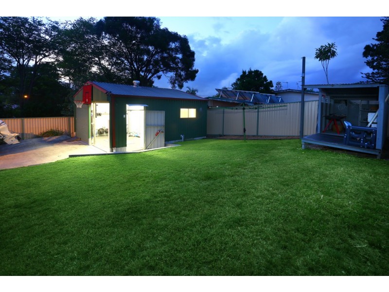 31 Bellevue Parade, Labrador QLD 4215