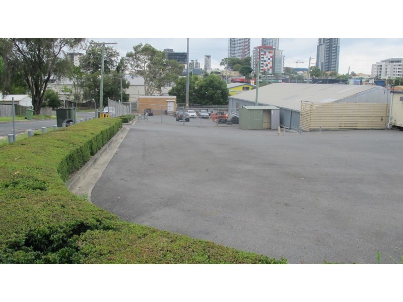 5 Allan Street, Southport QLD 4215