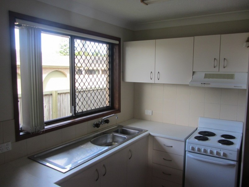 1/2 Duet Drive, Mermaid Waters QLD 4218