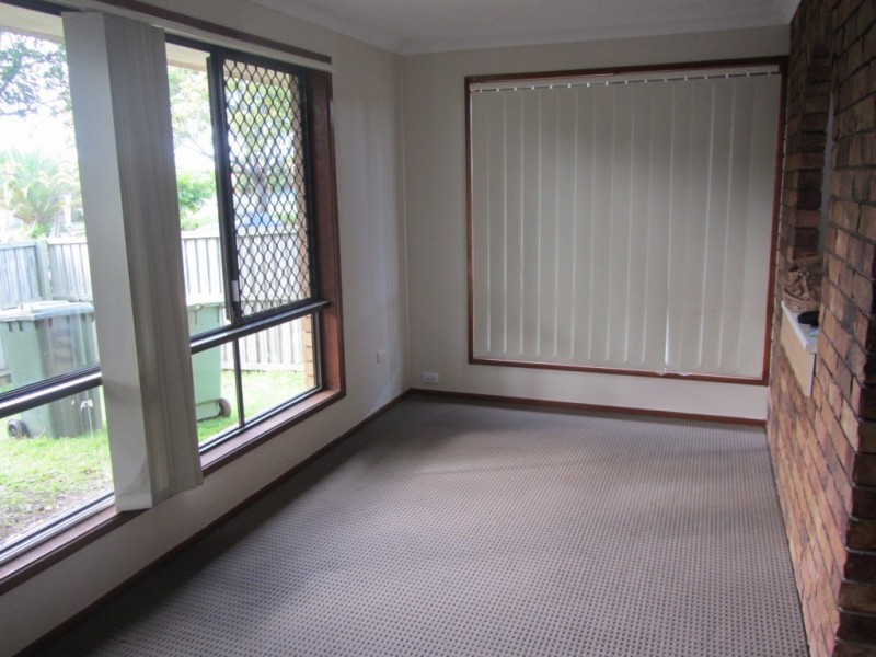 1/2 Duet Drive, Mermaid Waters QLD 4218