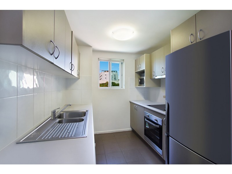 7/18-20 Rose Street, Southport QLD 4215