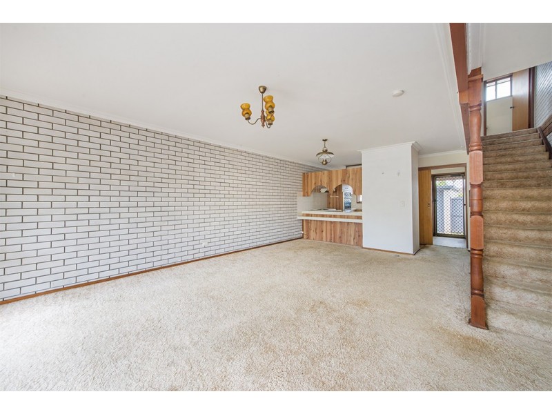 2/52-58 Bordeaux Parade, Mermaid Waters QLD 4218