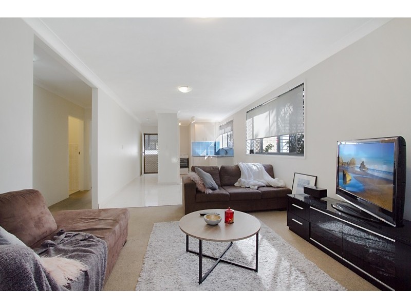 6/21 First Avenue, Broadbeach QLD 4218