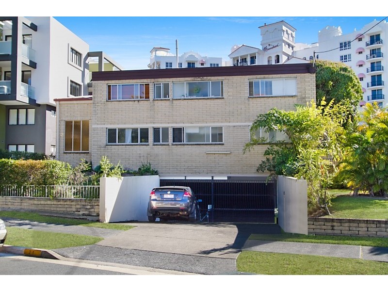 6/21 First Avenue, Broadbeach QLD 4218