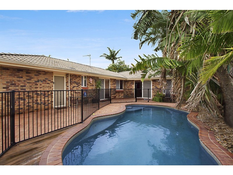 2 Sheldon Court, Worongary QLD 4213