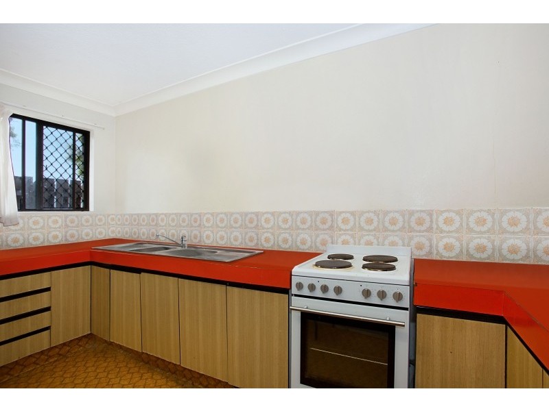 14/9 Jodie Court ‘Lakeside Court’, Mermaid Waters QLD 4218