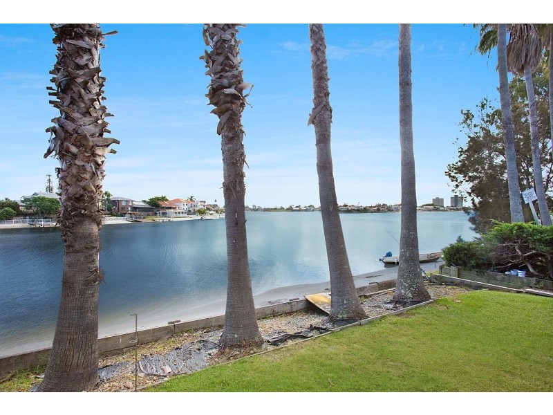 14/9 Jodie Court ‘Lakeside Court’, Mermaid Waters QLD 4218