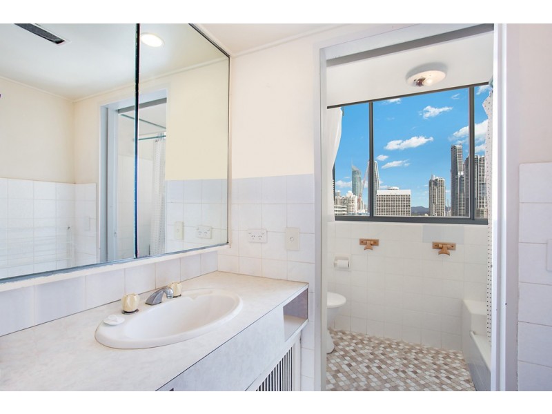 144 ‘The Shore’ 2 Ocean Avenue, Surfers Paradise QLD 4217