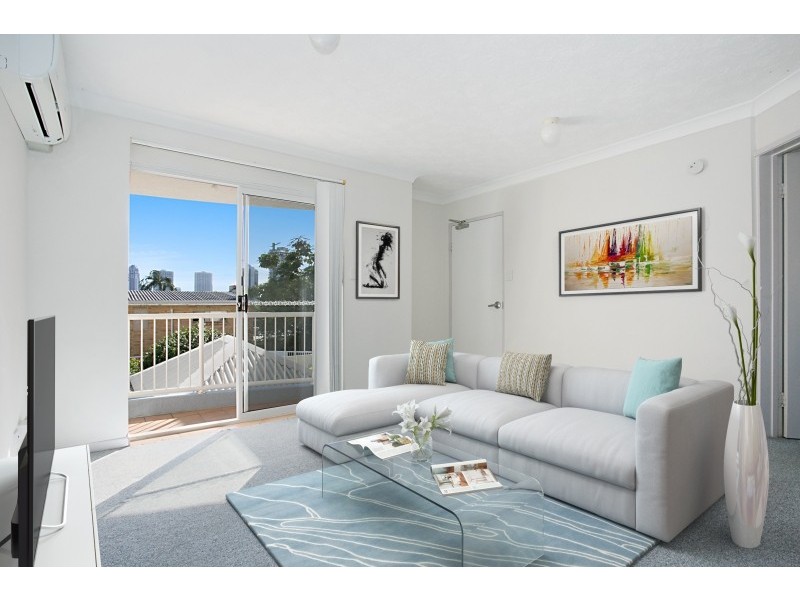 12/25 Darrambal Street, Chevron Island QLD 4217