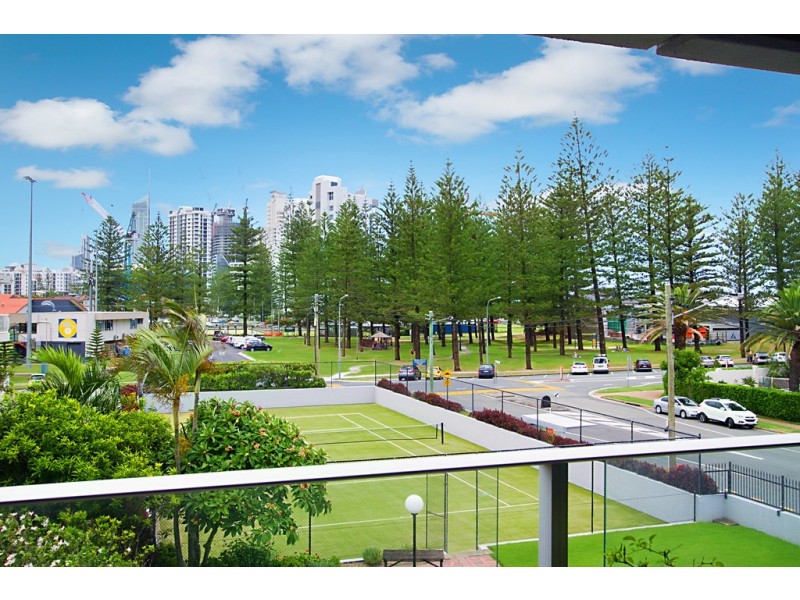 3 ‘Chelsea’ 7 Britannia Avenue, Broadbeach QLD 4218