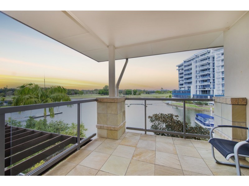 66 Nicklaus Court, Merrimac QLD 4226