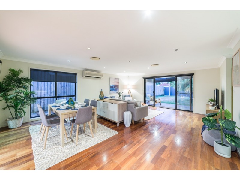 14 Mackay Close, Sorrento QLD 4217