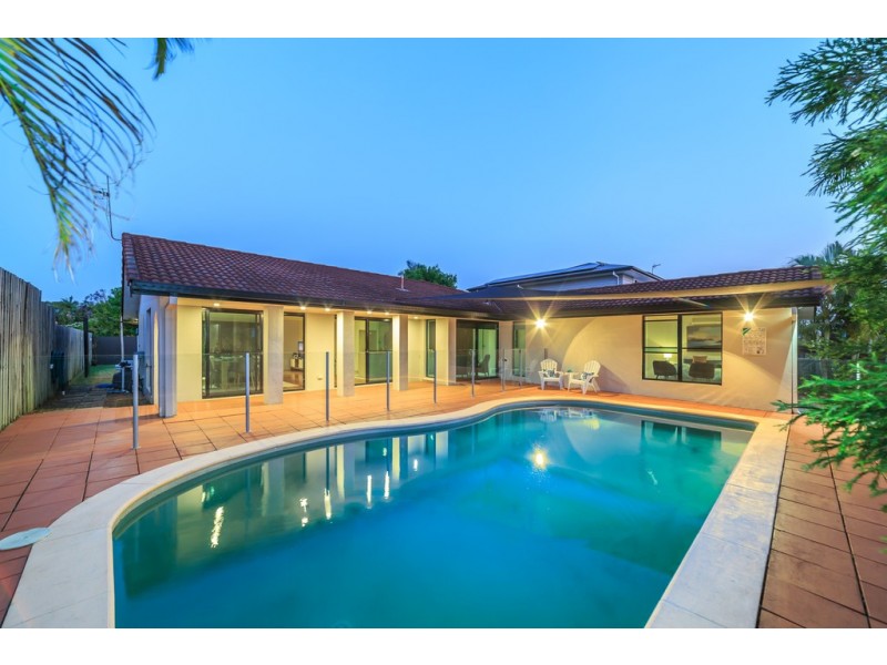 14 Mackay Close, Sorrento QLD 4217