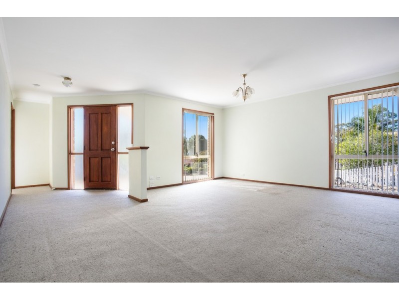 9 Sapium Road, Ashmore QLD 4214