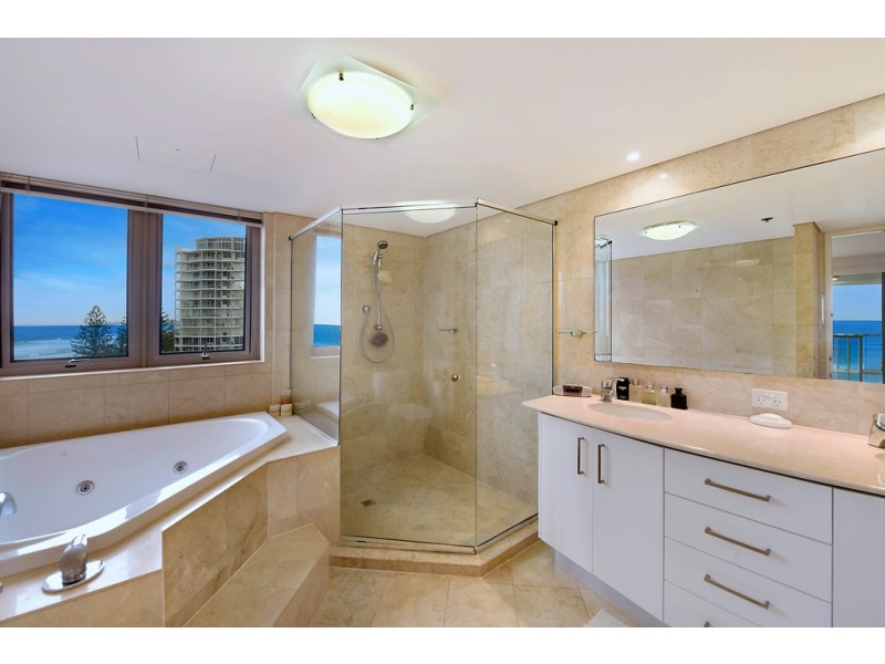 9D ‘La Sabbia’ 74-86 Old Burleigh Road, Broadbeach QLD 4218