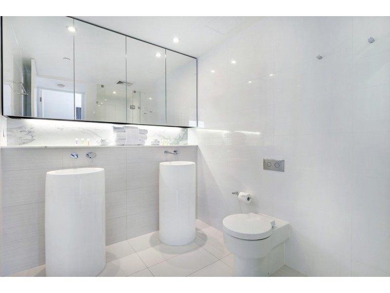 23101 ‘ORACLE’ 4-26 Charles Avenue, Broadbeach QLD 4218