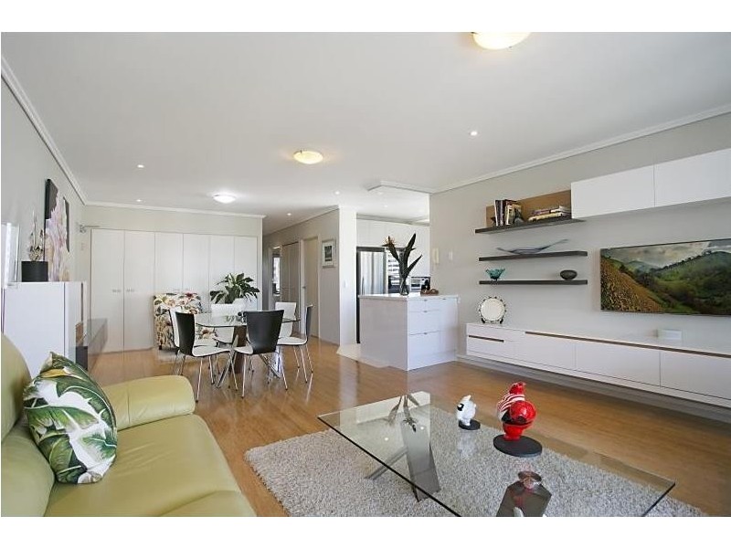 12/15 Wharf Road, Surfers Paradise QLD 4217