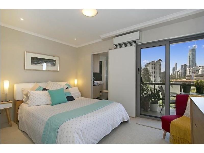 12/15 Wharf Road, Surfers Paradise QLD 4217