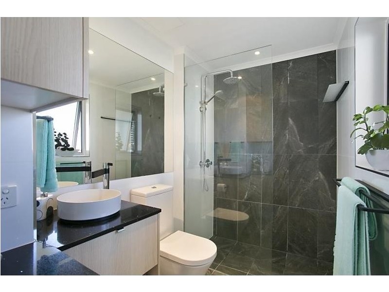 12/15 Wharf Road, Surfers Paradise QLD 4217