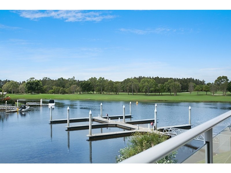 122/135 Lakelands Drive, Merrimac QLD 4226