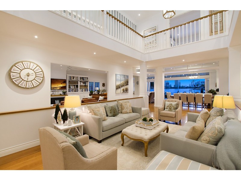 1a Yacht Street, Southport QLD 4215