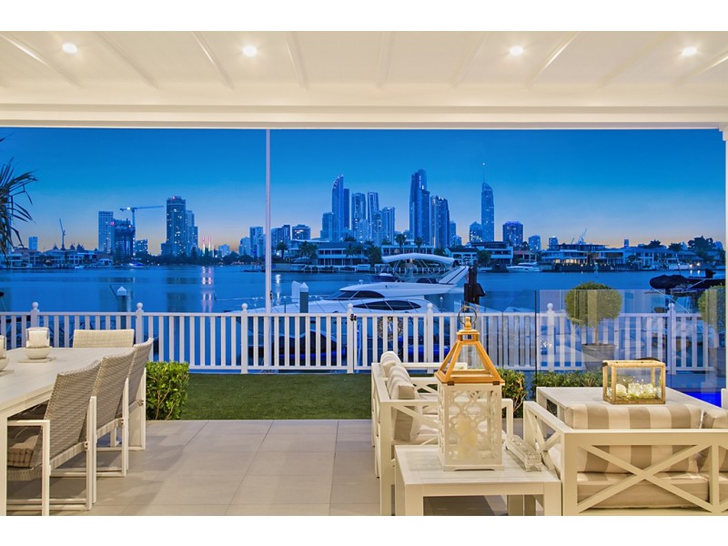 1a Yacht Street, Southport QLD 4215