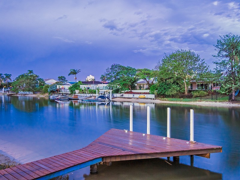 96 Clear Island Road, Broadbeach Waters QLD 4218