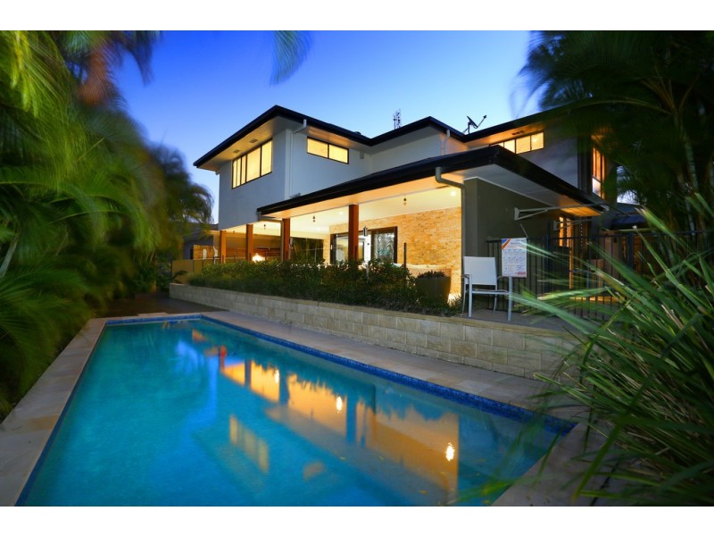 9 Sagitta Place, Robina QLD 4226