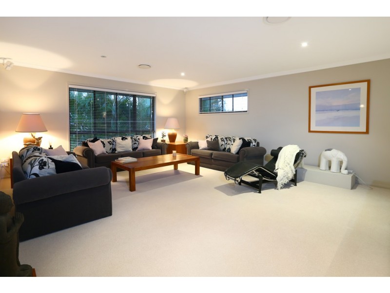 9 Sagitta Place, Robina QLD 4226