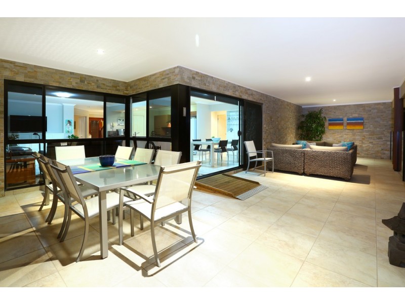 9 Sagitta Place, Robina QLD 4226