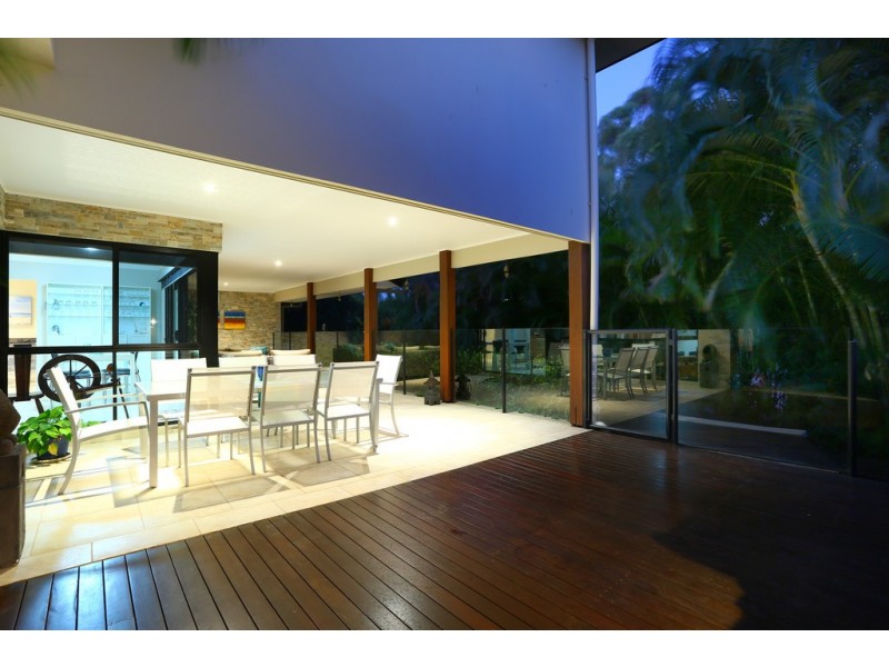9 Sagitta Place, Robina QLD 4226