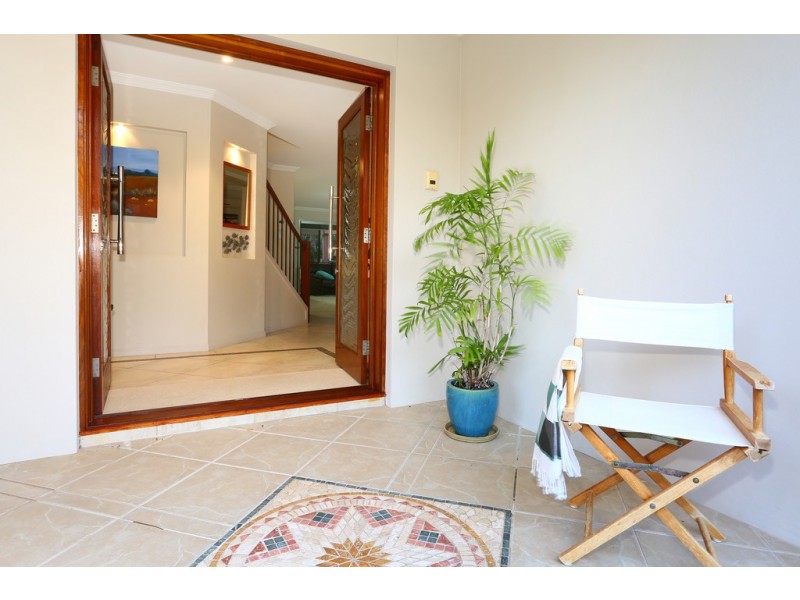 9 Sagitta Place, Robina QLD 4226