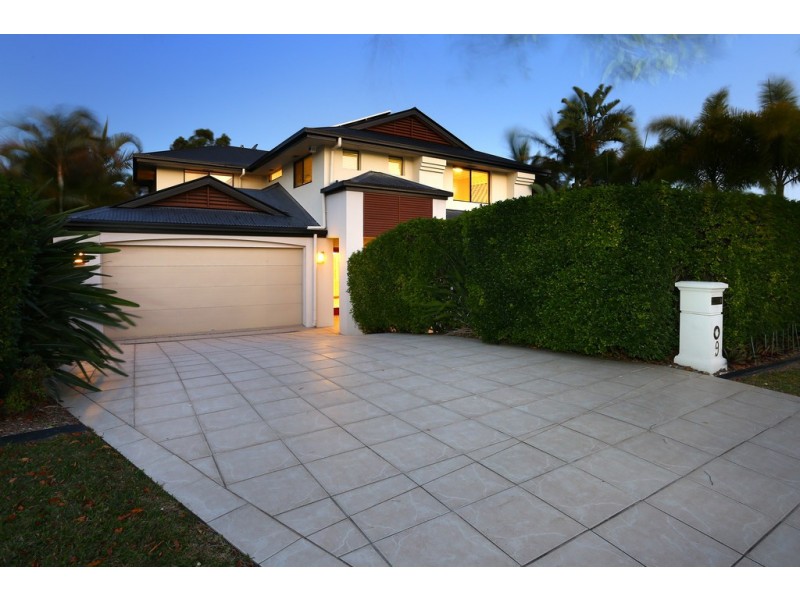9 Sagitta Place, Robina QLD 4226
