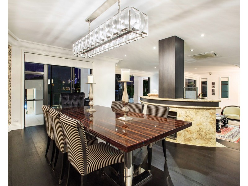 131-135 Monaco Street, Broadbeach Waters QLD 4218