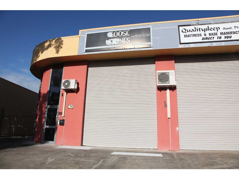 1 16 Dover Drive, Burleigh Heads QLD 4220