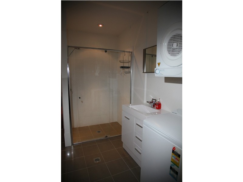 1 16 Dover Drive, Burleigh Heads QLD 4220