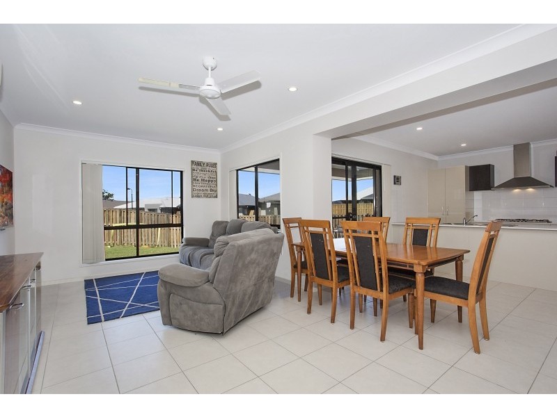 17 McPherson, Coomera QLD 4209