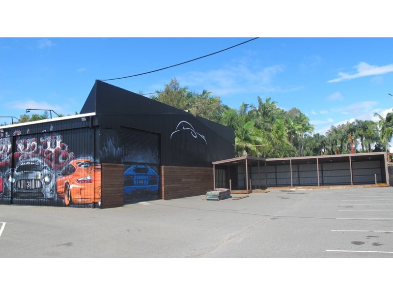 103 Olsen Avenue, Labrador QLD 4215