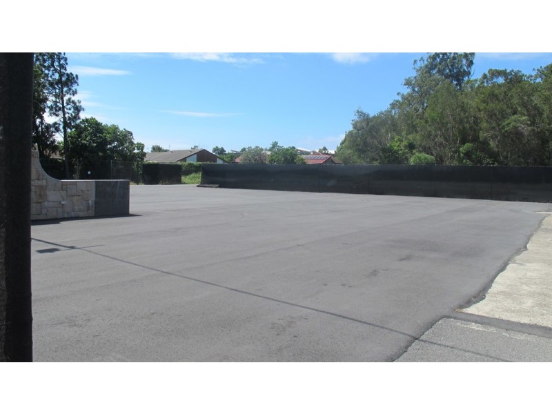 103 Olsen Avenue, Labrador QLD 4215