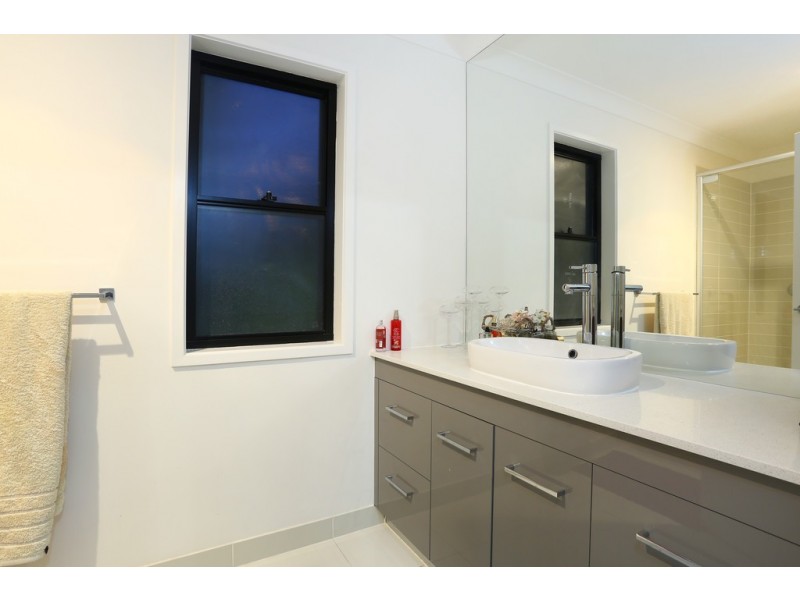 65/2 Bourton Road, Merrimac QLD 4226