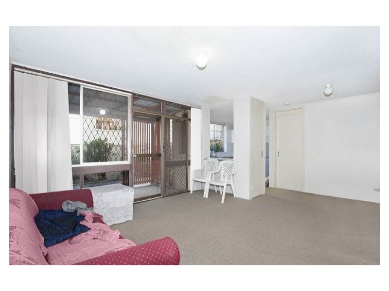 9/11 Peninsular Drive, Surfers Paradise QLD 4217