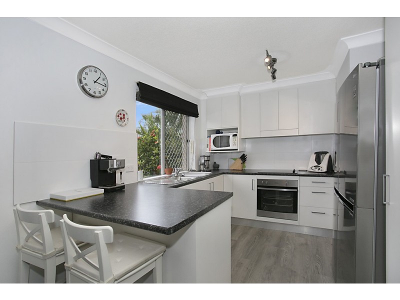4/29 West Burleigh Road, Burleigh Heads QLD 4220
