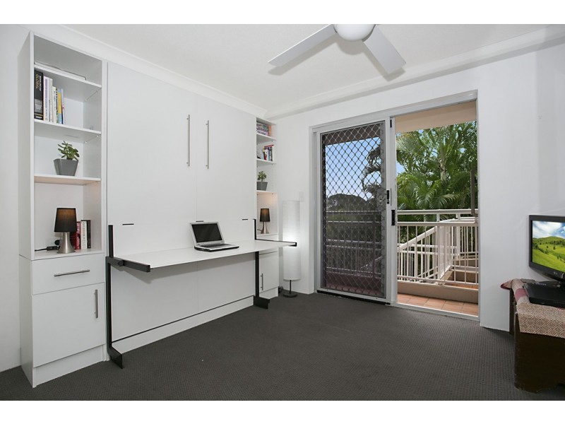 4/29 West Burleigh Road, Burleigh Heads QLD 4220