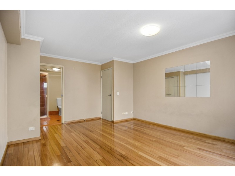 Apartment 95 ‘Varsity Shores’ 4 University Drive, Robina QLD 4226