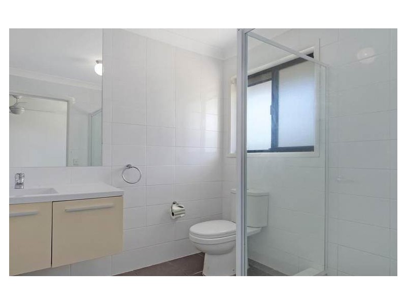 3 Vaucluse Place, Sorrento QLD 4217